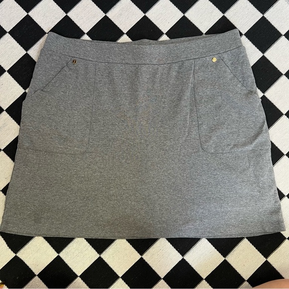 Grey Mini Skirt with Shorts Large - Picture 1 of 6